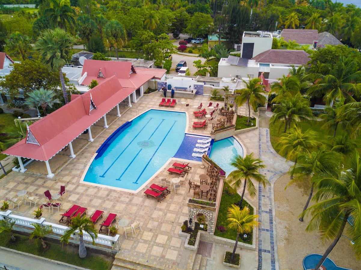 Moulin Sur Mer Beach Resort Montrouis Kültér fotó