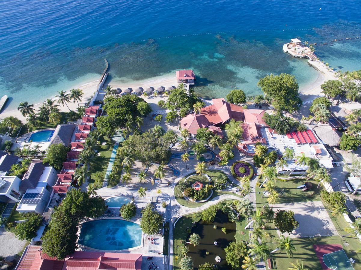 Moulin Sur Mer Beach Resort Montrouis Kültér fotó