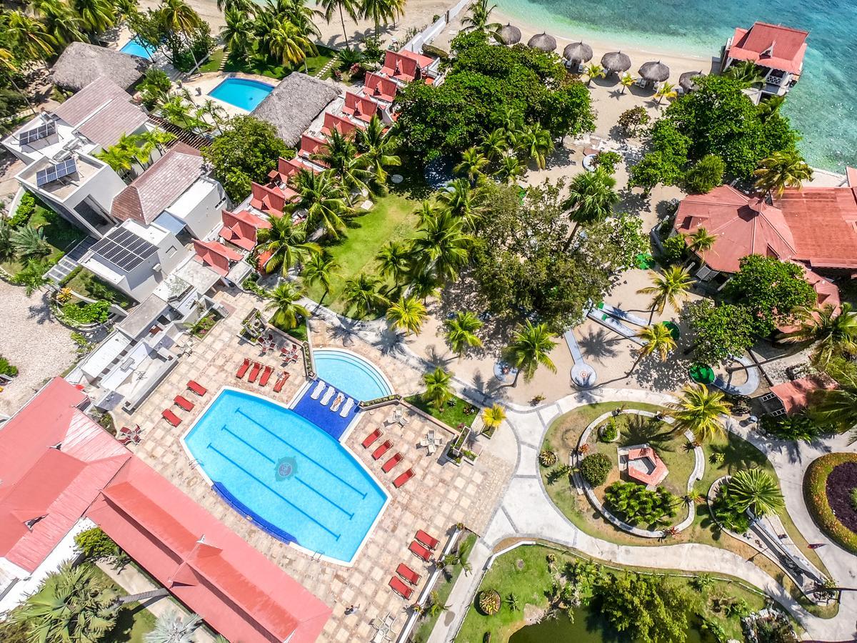 Moulin Sur Mer Beach Resort Montrouis Kültér fotó