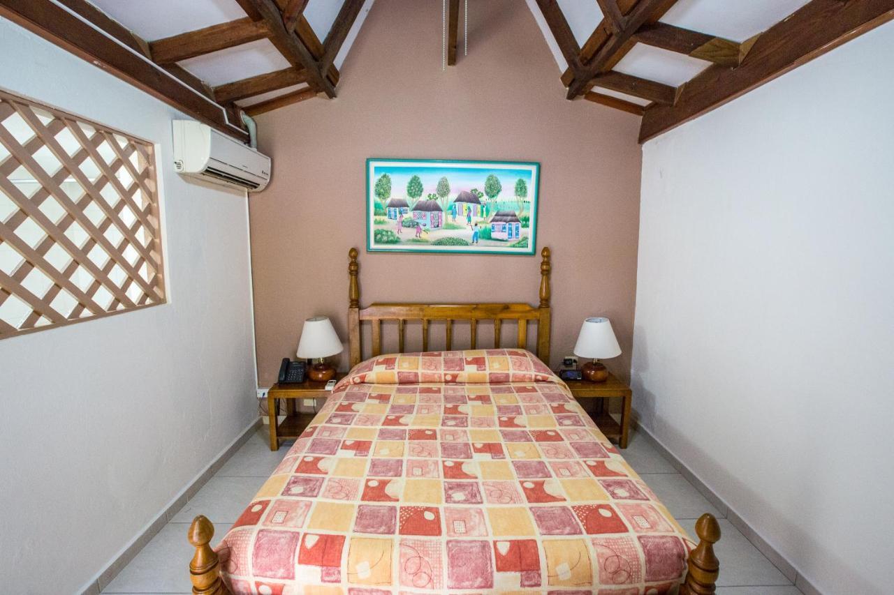 Moulin Sur Mer Beach Resort Montrouis Kültér fotó